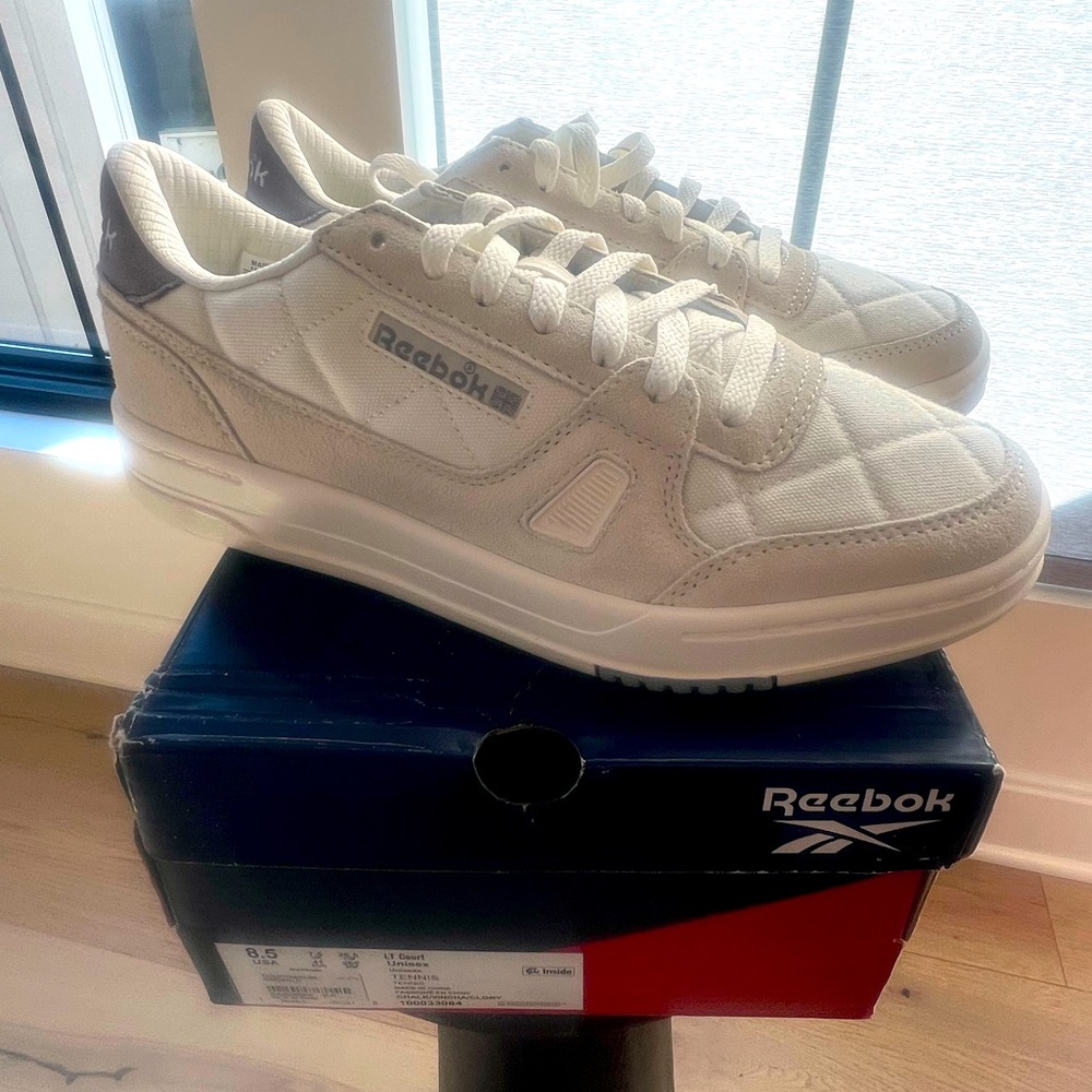 NWT Reebok LT Court Unisex